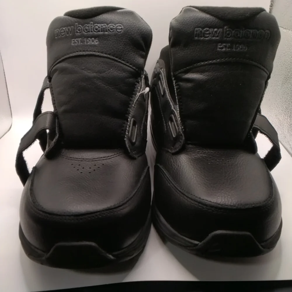 New Balance Men's Black Leather Athletic Comfort Shoes with Hook-and-Loop Straps